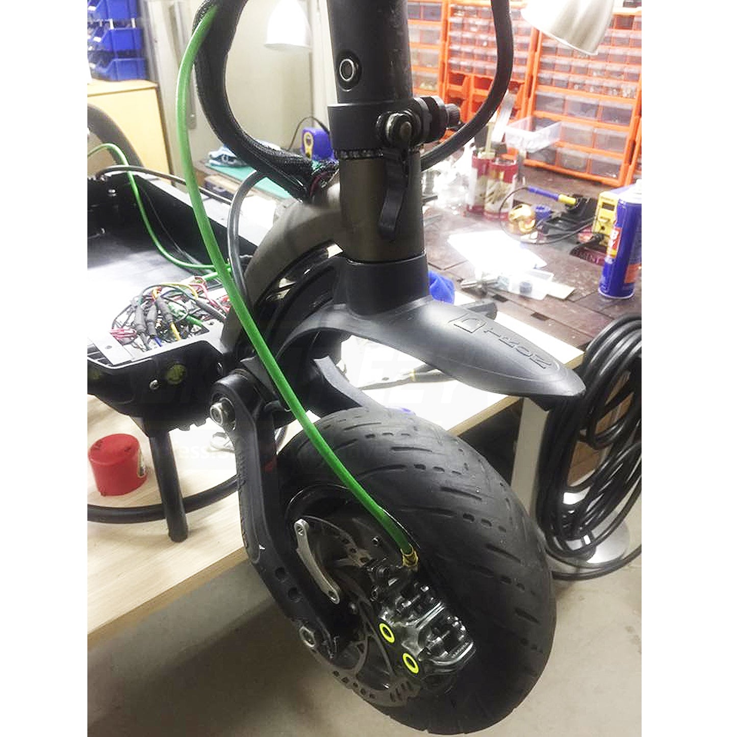 Brakes and Tires Replacement Works at Skoot Ezy
