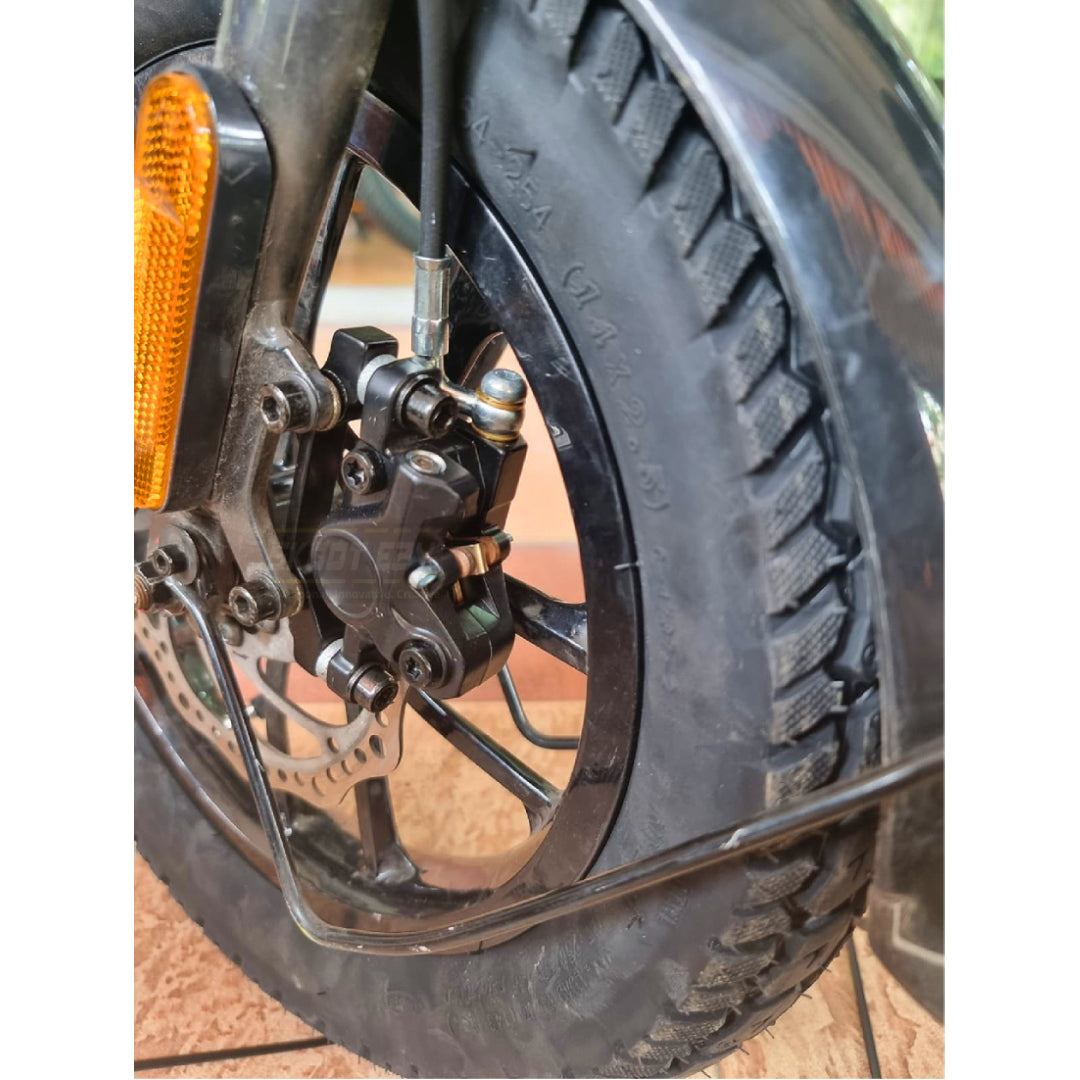 We understand how critical a proper braking system is for an electric bicycle. These are the ideal complement to Jimove electric bicycles. Come into our store and let us assist you with your Jimove front and rear hydraulic brake installation.